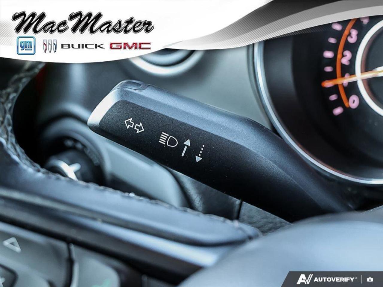 2022 Jeep Gladiator Sport SSPORT S, V6, 4X4, NAV, ALPINE, GOOD KMS! Photo