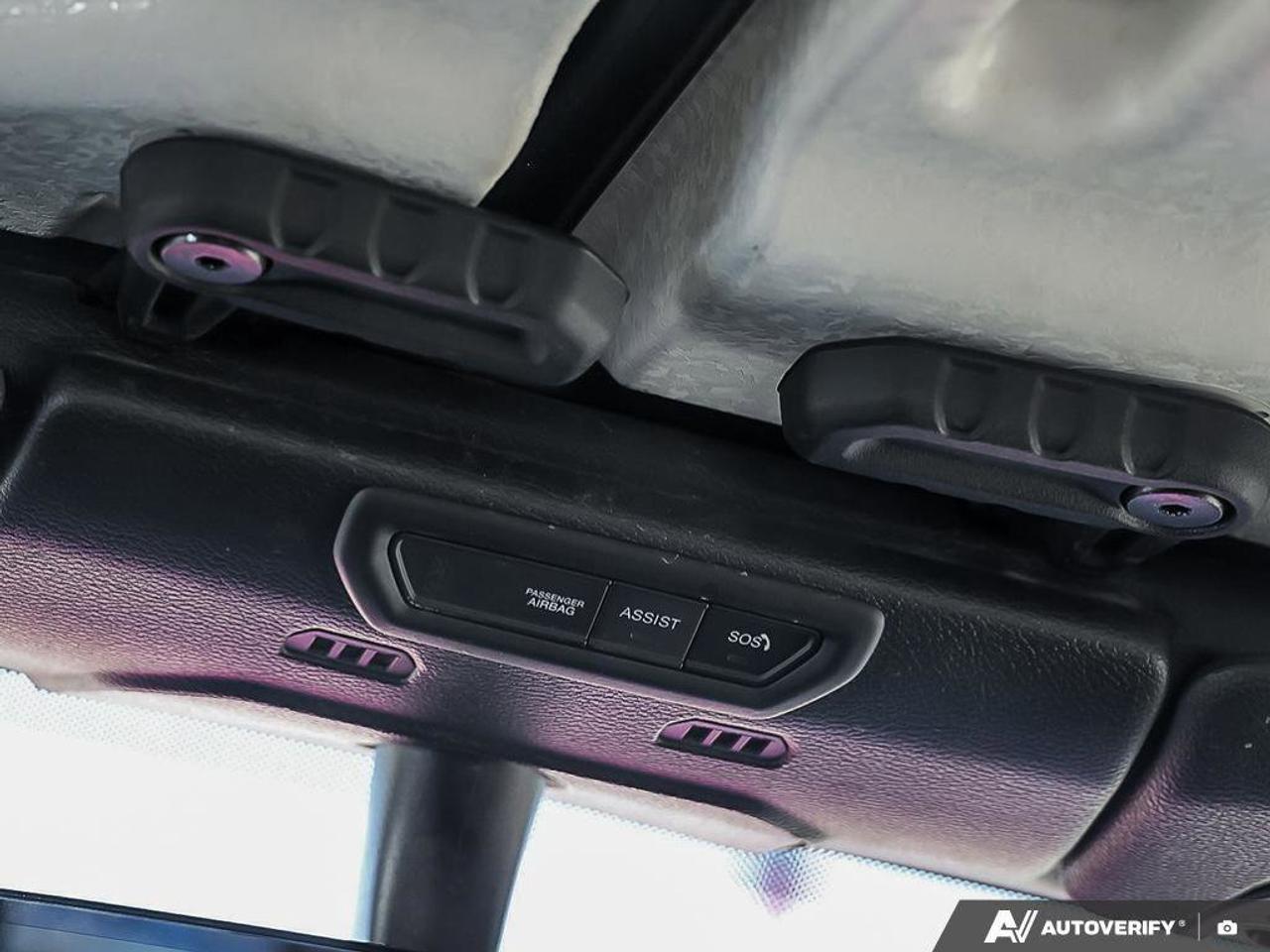 2022 Jeep Gladiator Sport SSPORT S, V6, 4X4, NAV, ALPINE, GOOD KMS! Photo