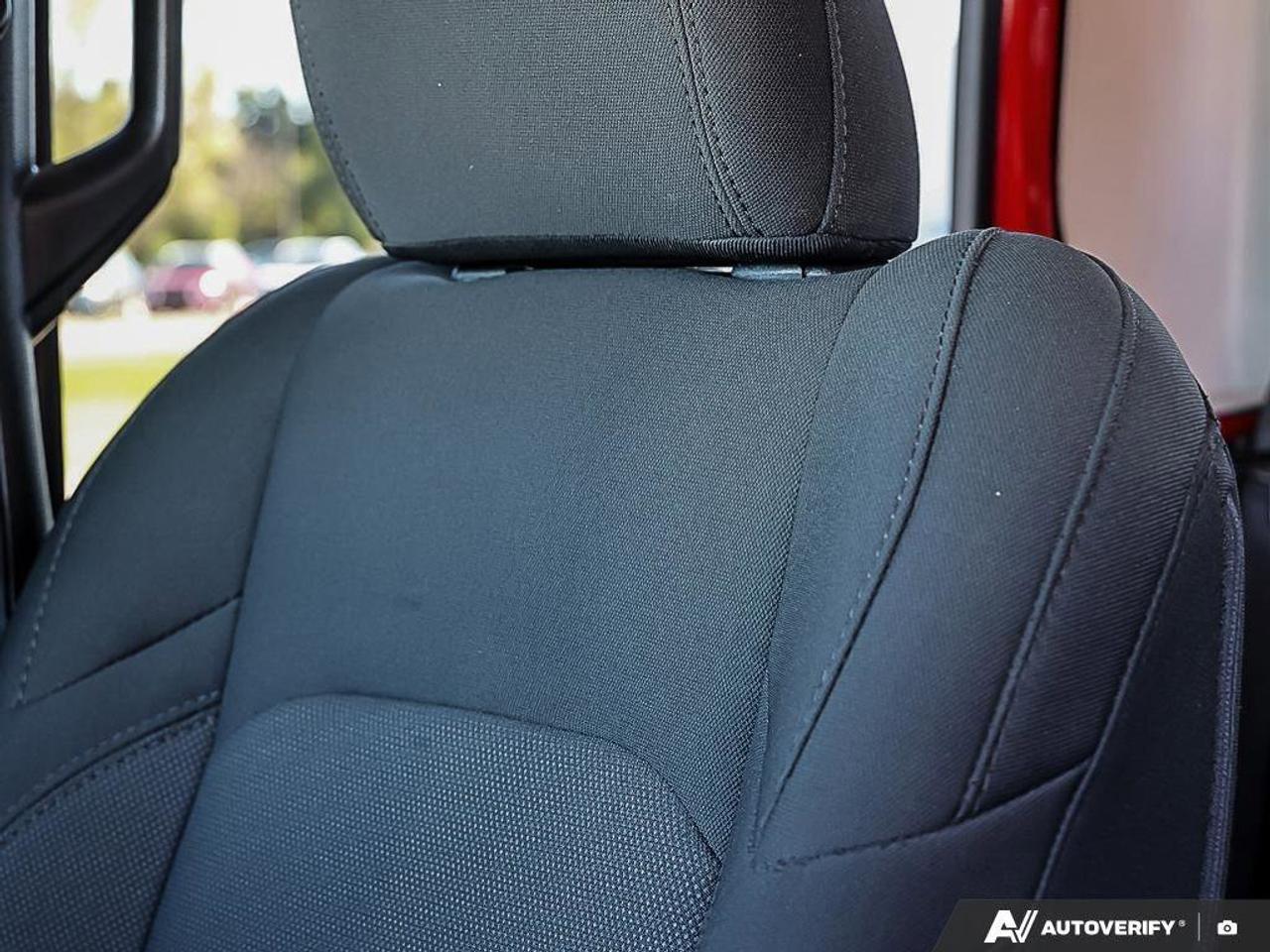 2022 Jeep Gladiator Sport SSPORT S, V6, 4X4, NAV, ALPINE, GOOD KMS! Photo