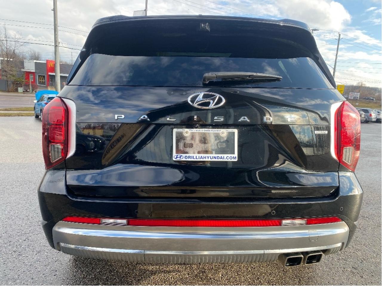 2023 Hyundai PALISADE Ultimate Calligraphy 7-Passenger AWD Photo