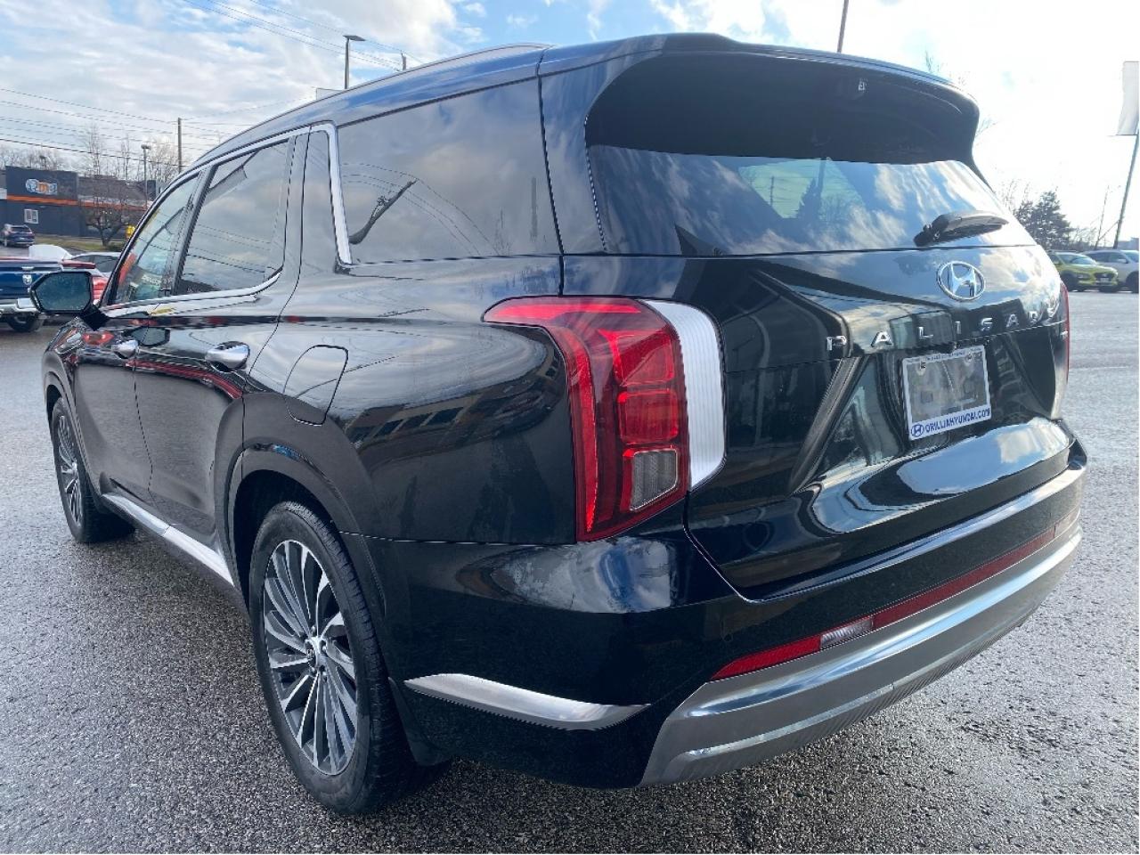 2023 Hyundai PALISADE Ultimate Calligraphy 7-Passenger AWD Photo