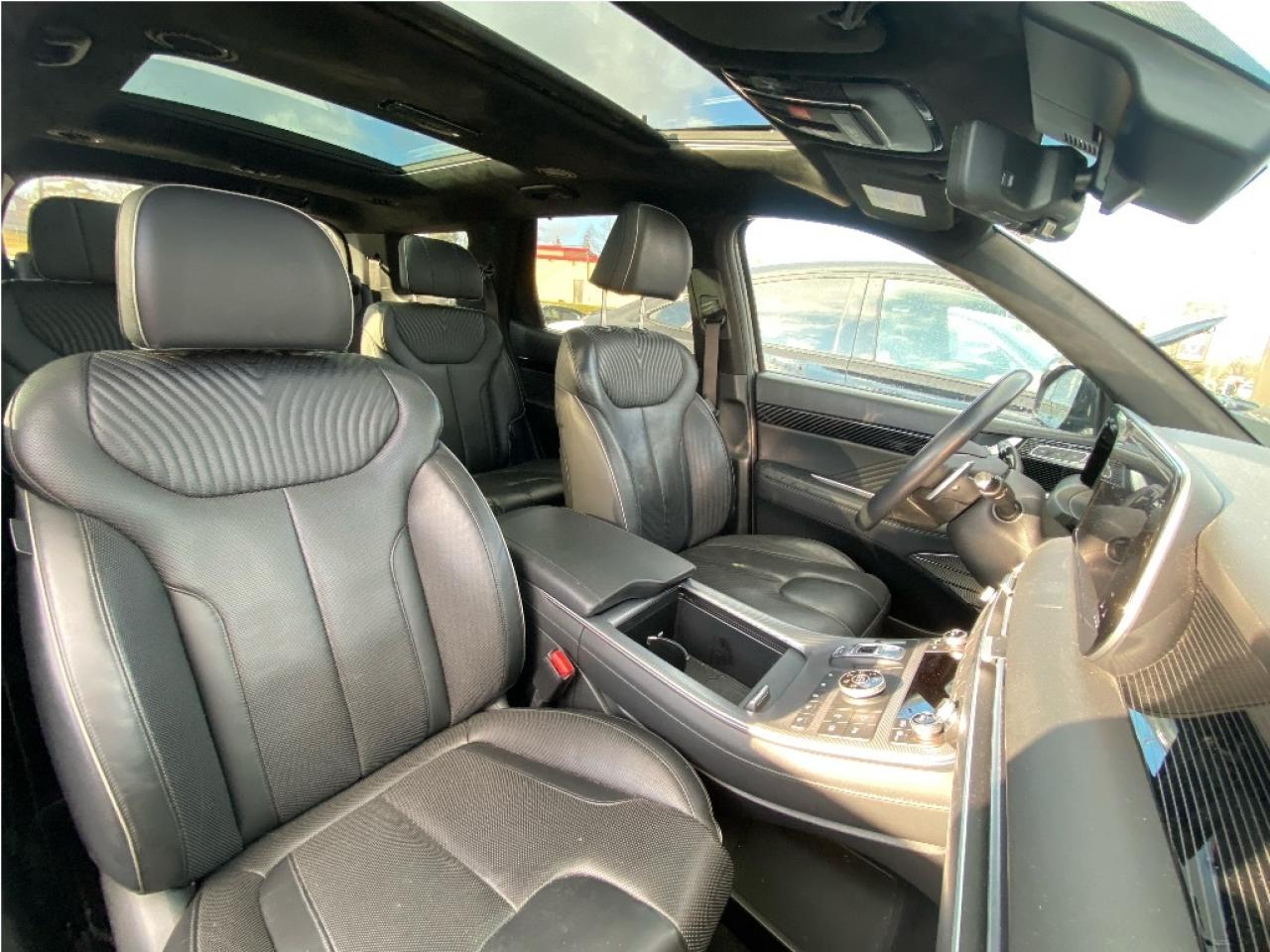 2023 Hyundai PALISADE Ultimate Calligraphy 7-Passenger AWD Photo