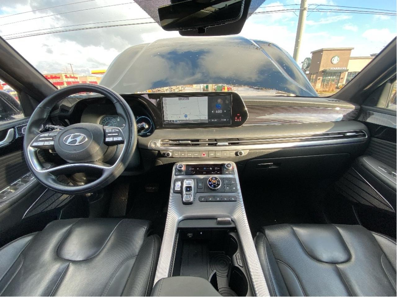 2023 Hyundai PALISADE Ultimate Calligraphy 7-Passenger AWD Photo