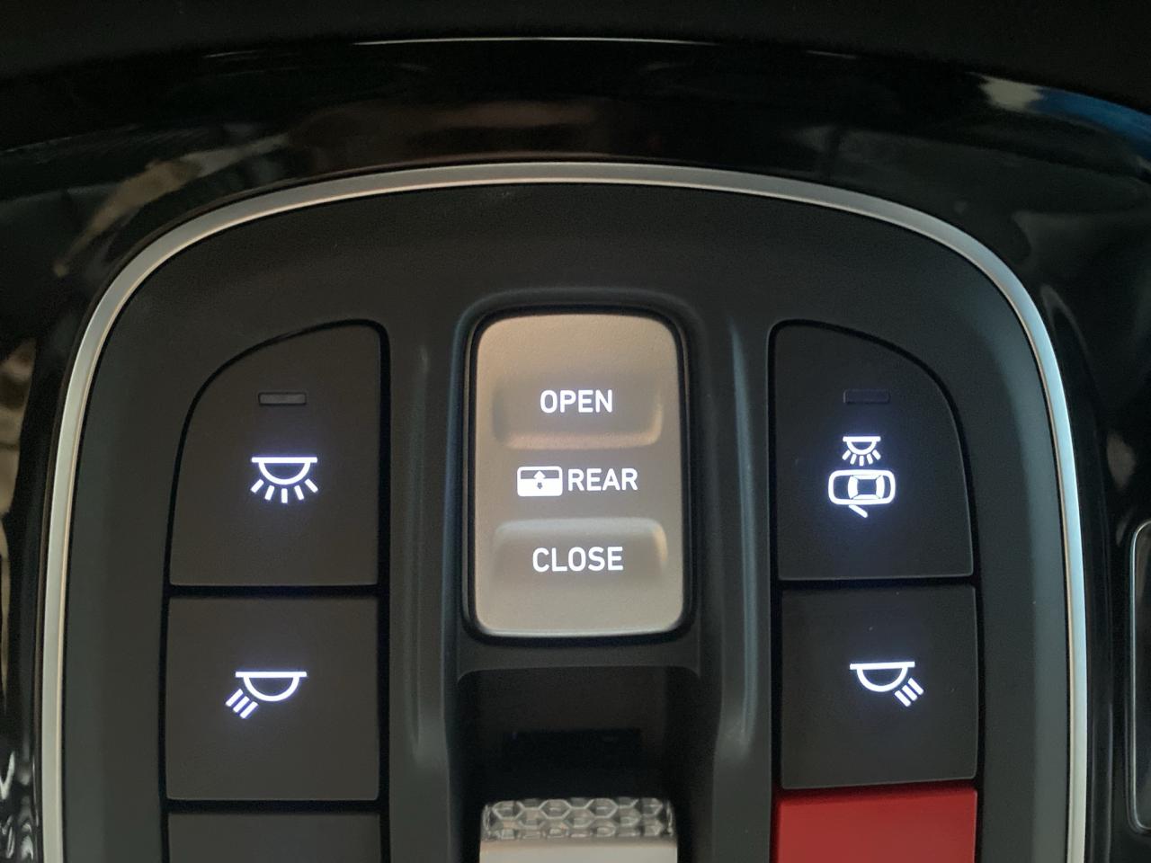 2023 Hyundai PALISADE Ultimate Calligraphy 7-Passenger AWD Photo