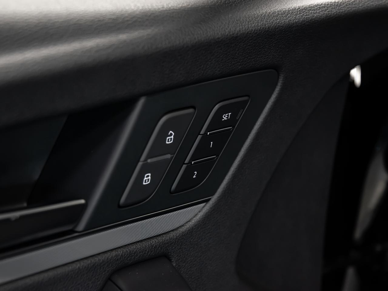 2019 Audi Q5 PROGRESSIV 45 TFSI QUATTRO NAVIGATION REAR VIEW Photo