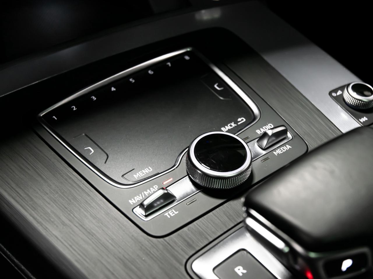 2019 Audi Q5 PROGRESSIV 45 TFSI QUATTRO NAVIGATION REAR VIEW Photo