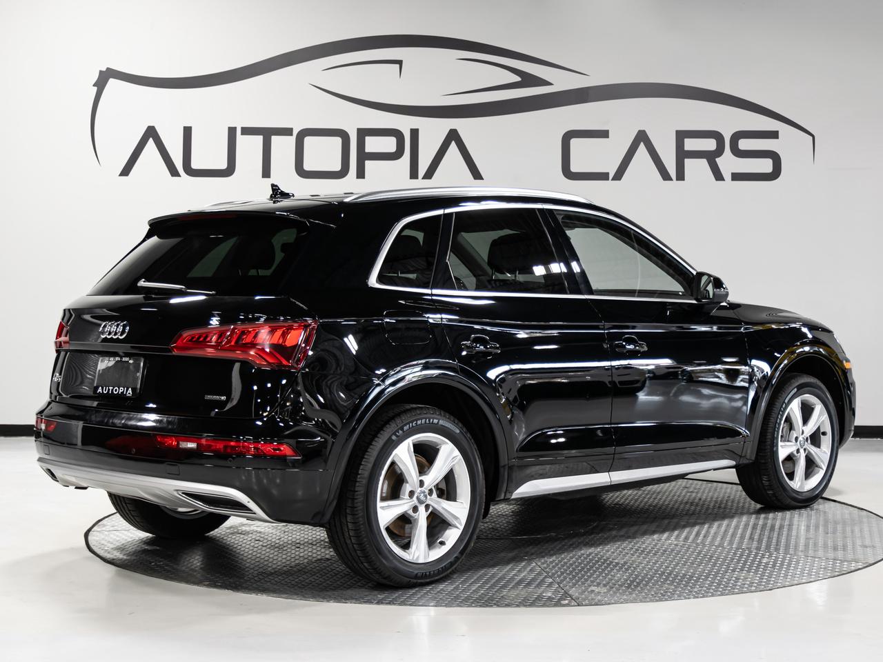 2019 Audi Q5 PROGRESSIV 45 TFSI QUATTRO NAVIGATION REAR VIEW Photo3