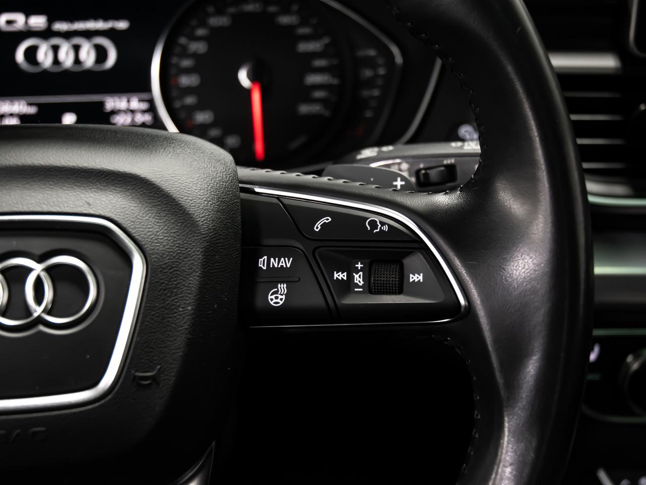 2019 Audi Q5 PROGRESSIV 45 TFSI QUATTRO NAVIGATION REAR VIEW Photo