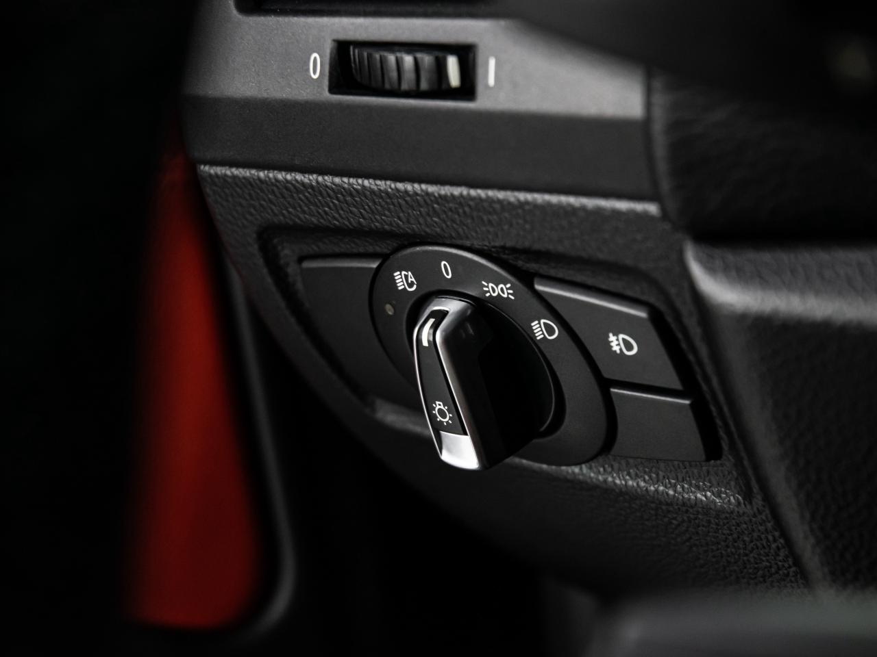 2012 BMW 1 Series COUPE 128i AUTOMATIC RED INT SUNROOF Photo