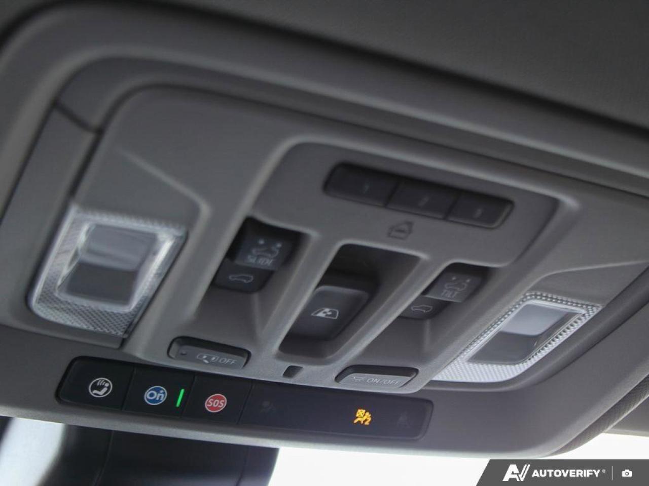 2023 GMC SIERRA 2500HD DenaliDENALI ULTIMATE, DURAMAX, CREW, 4X4, NAV, RO Photo