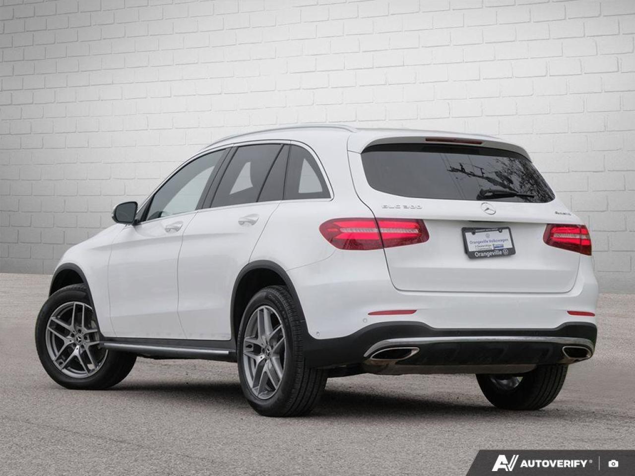 2017 Mercedes-Benz GLC GLC 300CERTIFIED AS-TRADED, ONE-OWNER, NAVIGATION, Photo
