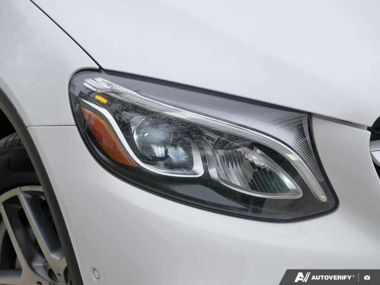 2017 Mercedes-Benz GLC GLC 300CERTIFIED AS-TRADED, ONE-OWNER, NAVIGATION, Photo