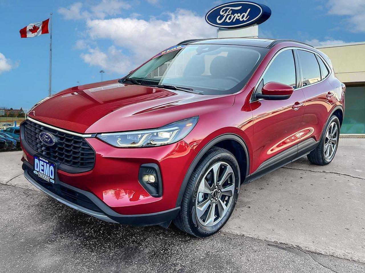 2025 Ford Escape Platinum   DEMO   MOONROOF   AWD DEMO   MOONROOF Photo
