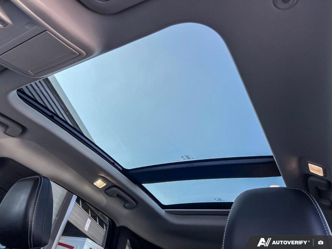 2025 Ford Escape Platinum   DEMO   MOONROOF   AWD DEMO   MOONROOF Photo