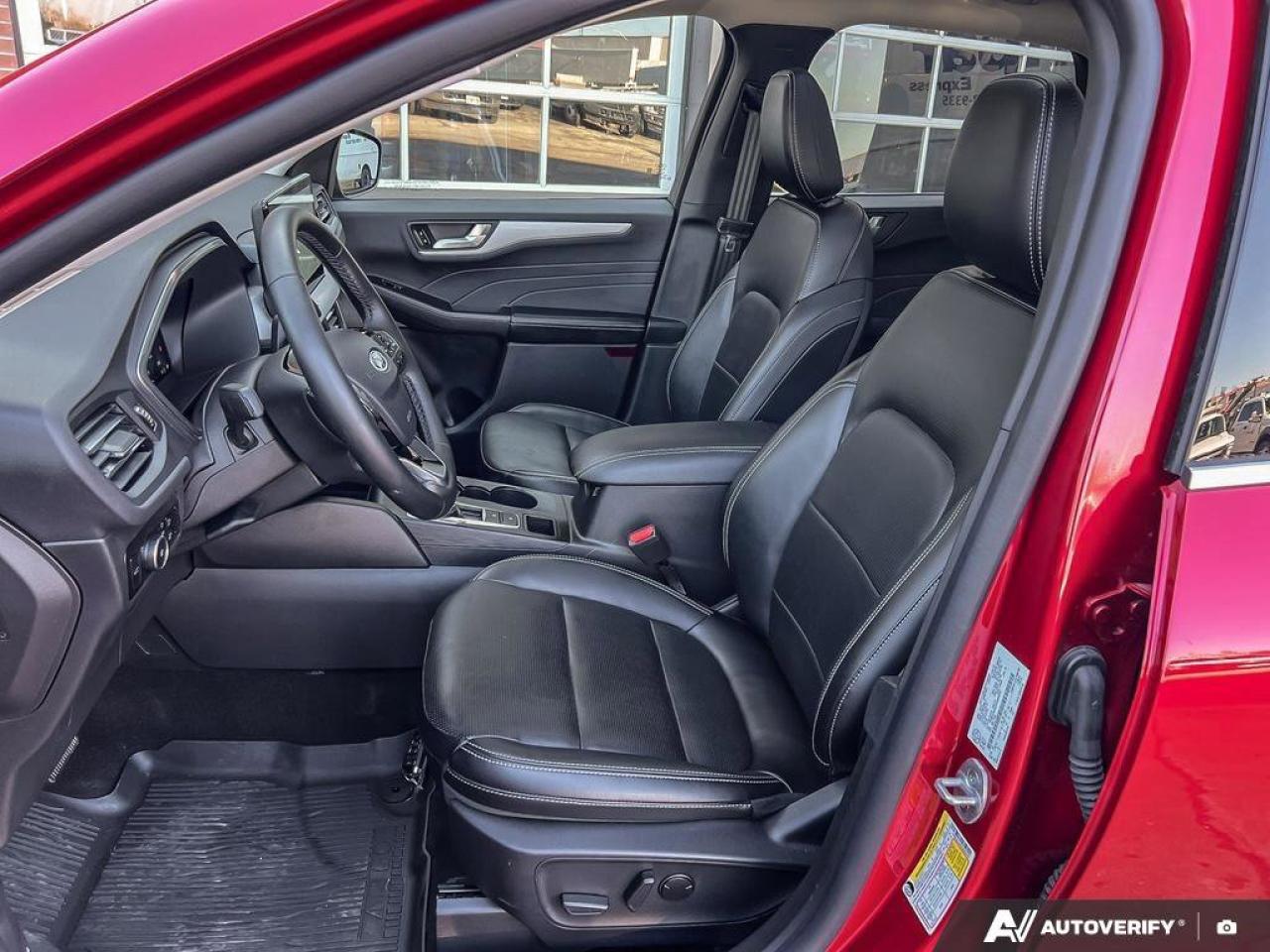 2025 Ford Escape Platinum   DEMO   MOONROOF   AWD DEMO   MOONROOF Photo