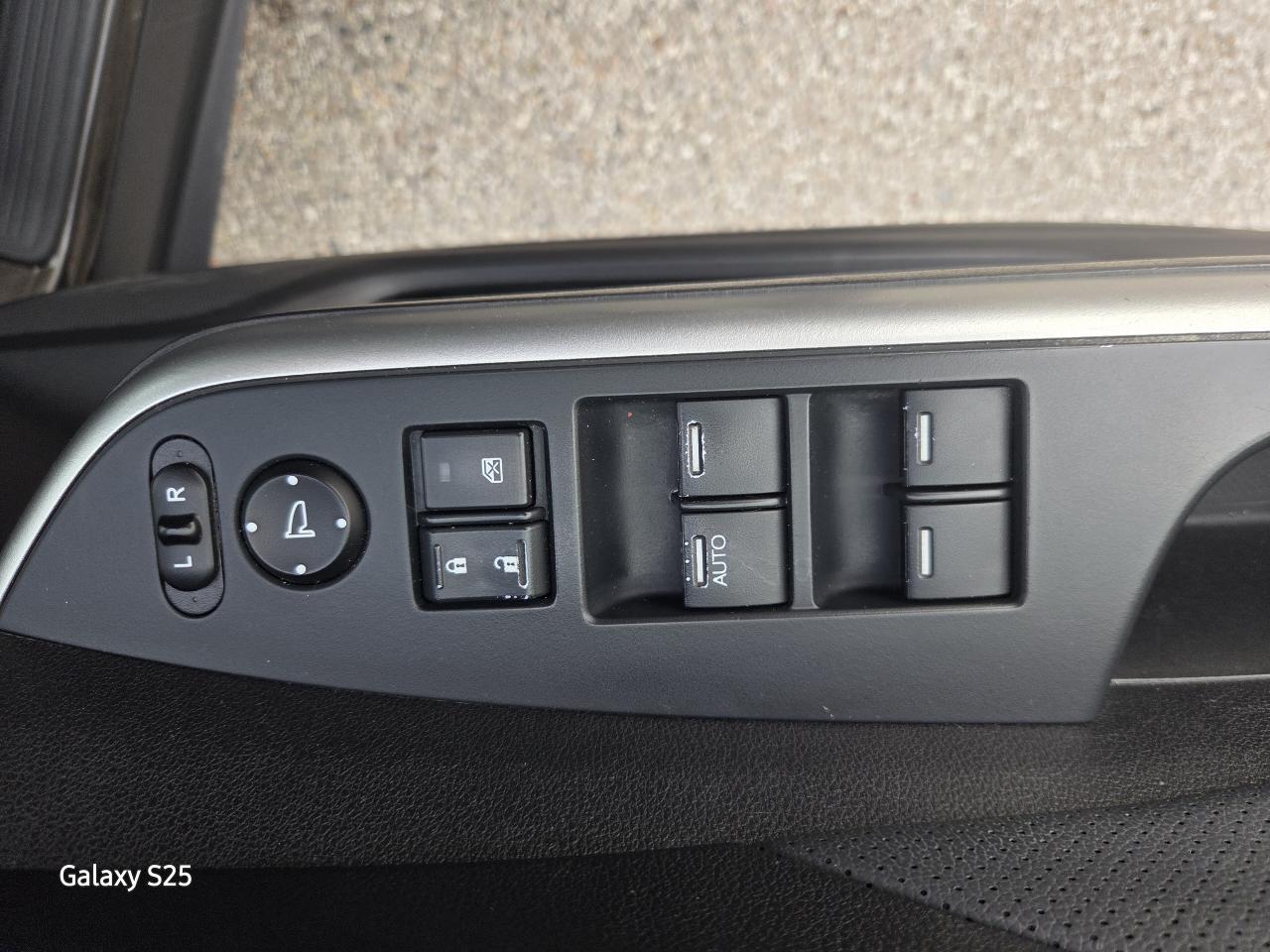 2015 Honda CR-V EX-L  LEATHER ROOF BLUETHOOT $14,988.00 Photo