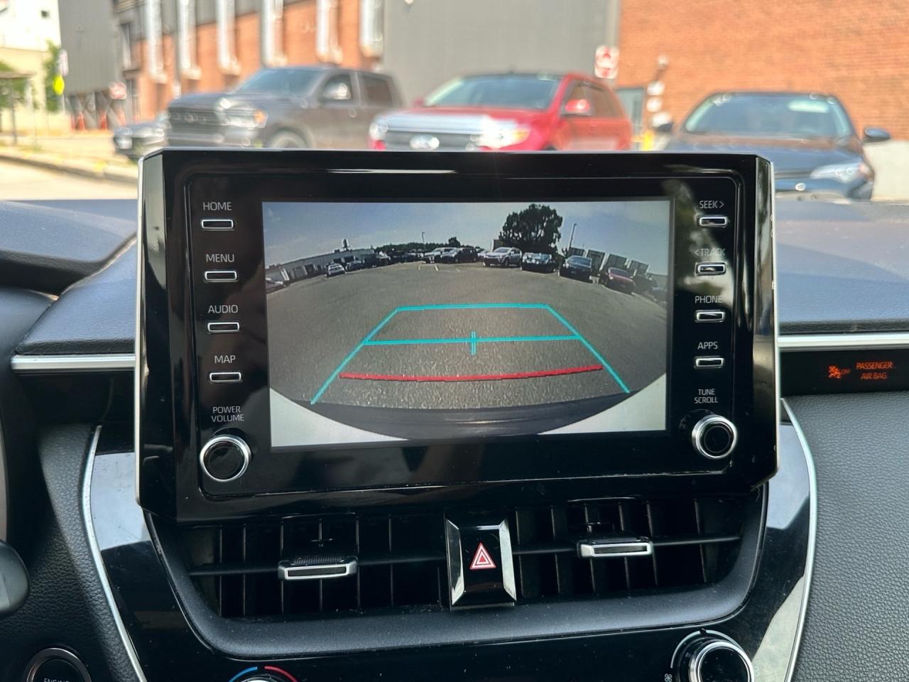 2019 Toyota Corolla Hatchback SE ~ CARPLAY ~ CAMERA ~ HTD SEATS ~ CERTIFIED Photo