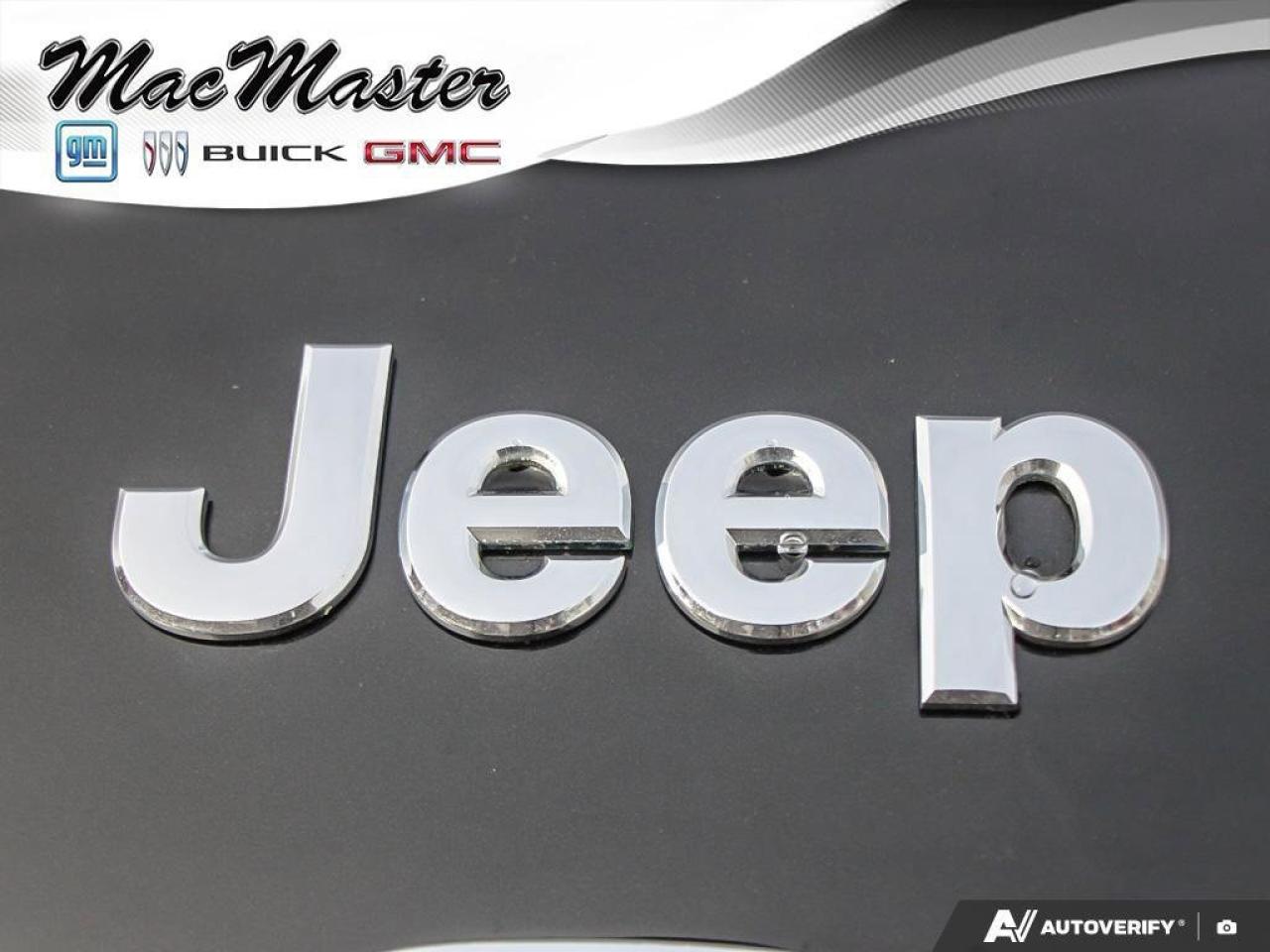 2016 Jeep Cherokee LatitudeLATITUDE NORTH, 4X4, 3.2L V6, CLOTH, 1-OWN Photo