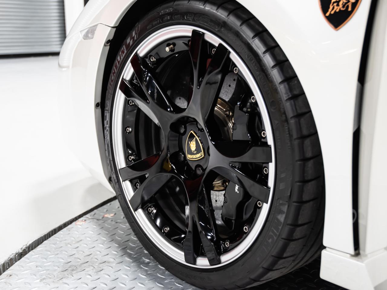 2007 Lamborghini Gallardo Low Mileage   V10   AWD   Well Maintained Photo