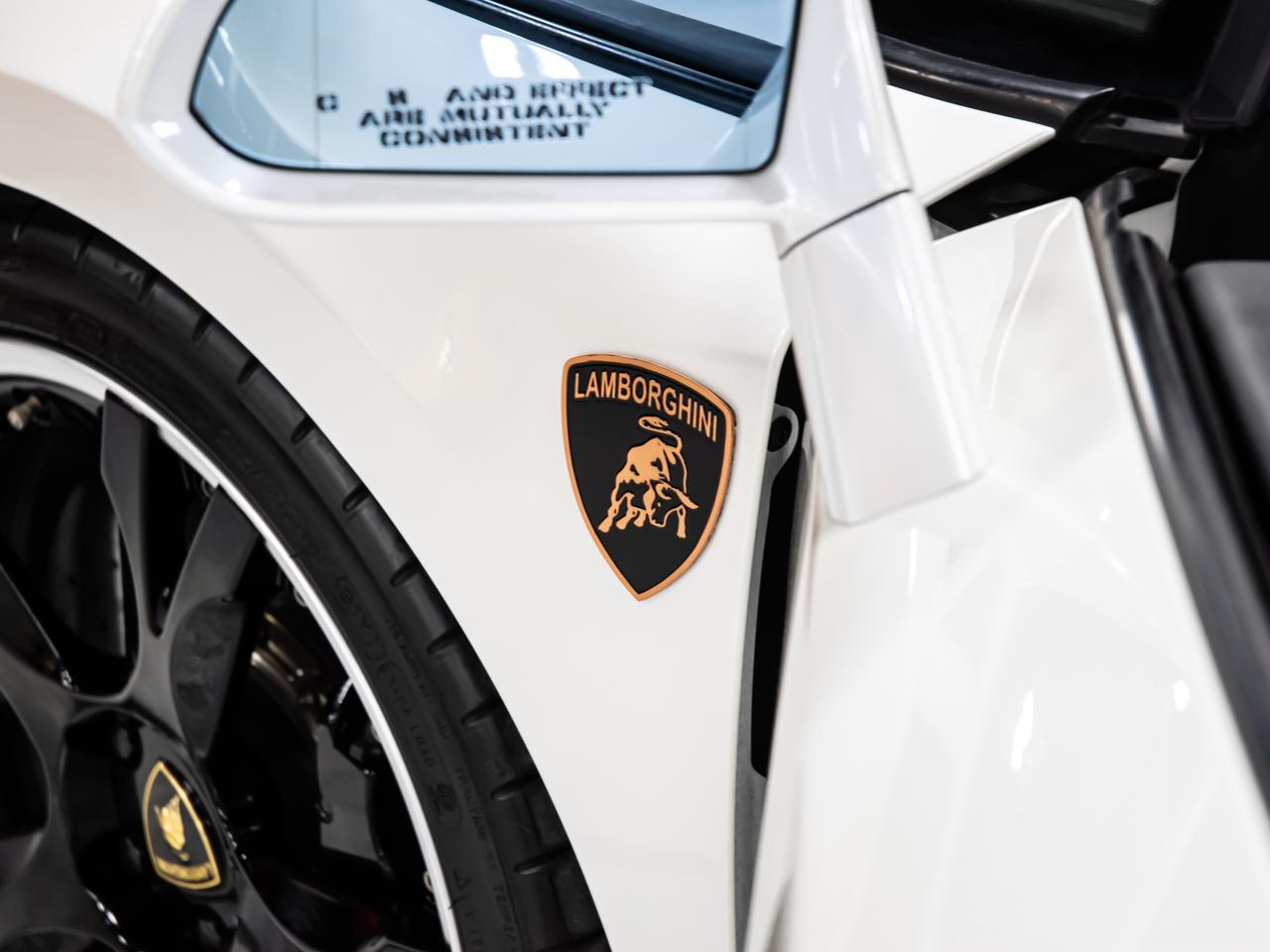 2007 Lamborghini Gallardo Low Mileage   V10   AWD   Well Maintained Photo