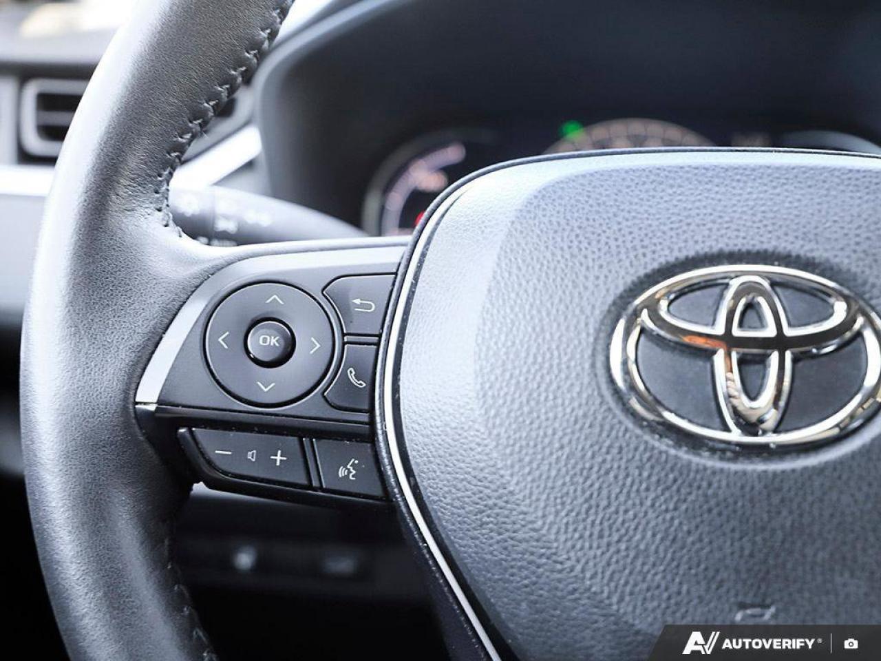 2023 Toyota RAV4 Hybrid SEHYBRID, SUNROOF, HTD SEATS, ADAPTIVE CRUI Photo