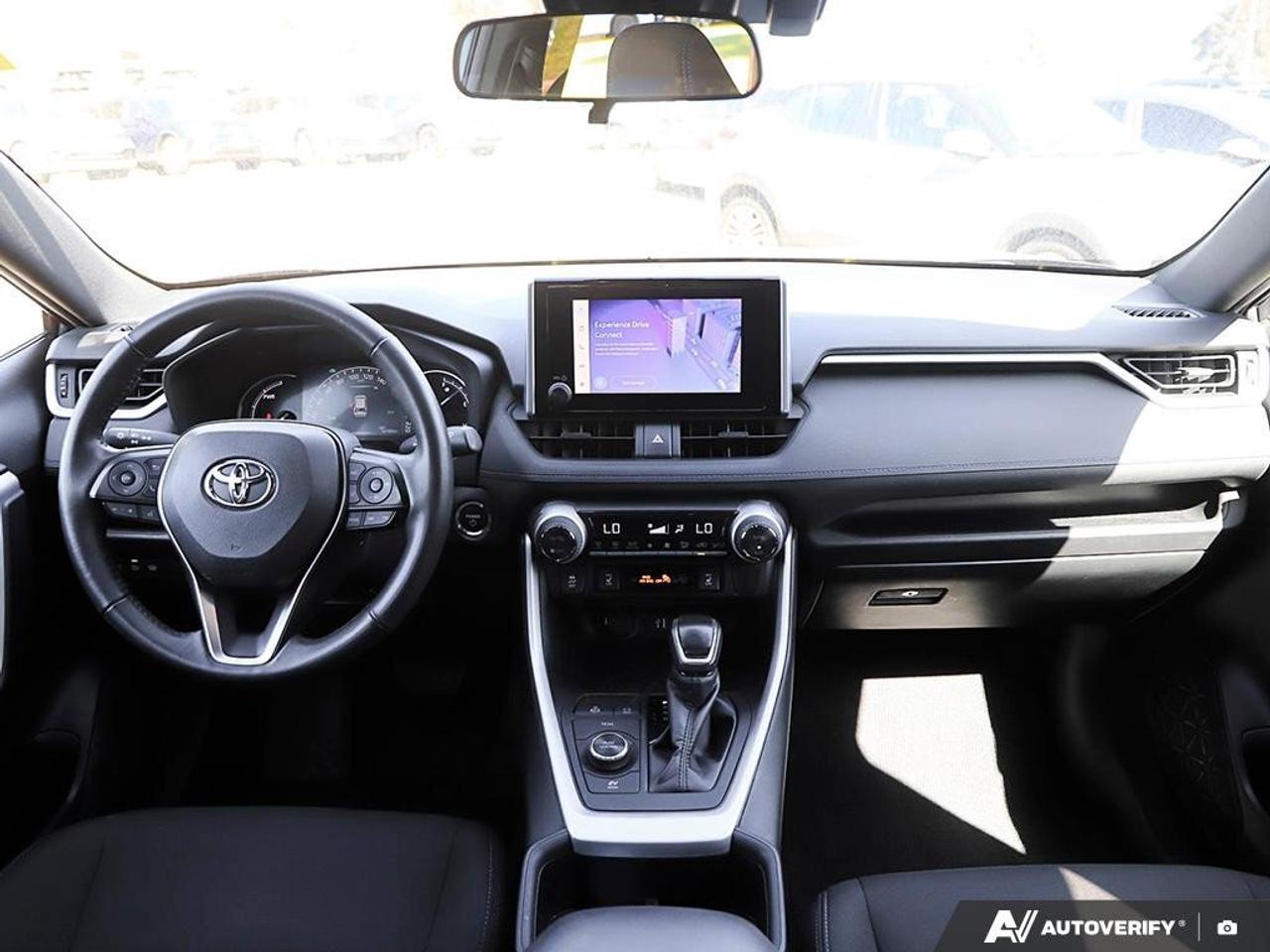 2023 Toyota RAV4 Hybrid SEHYBRID, SUNROOF, HTD SEATS, ADAPTIVE CRUI Photo