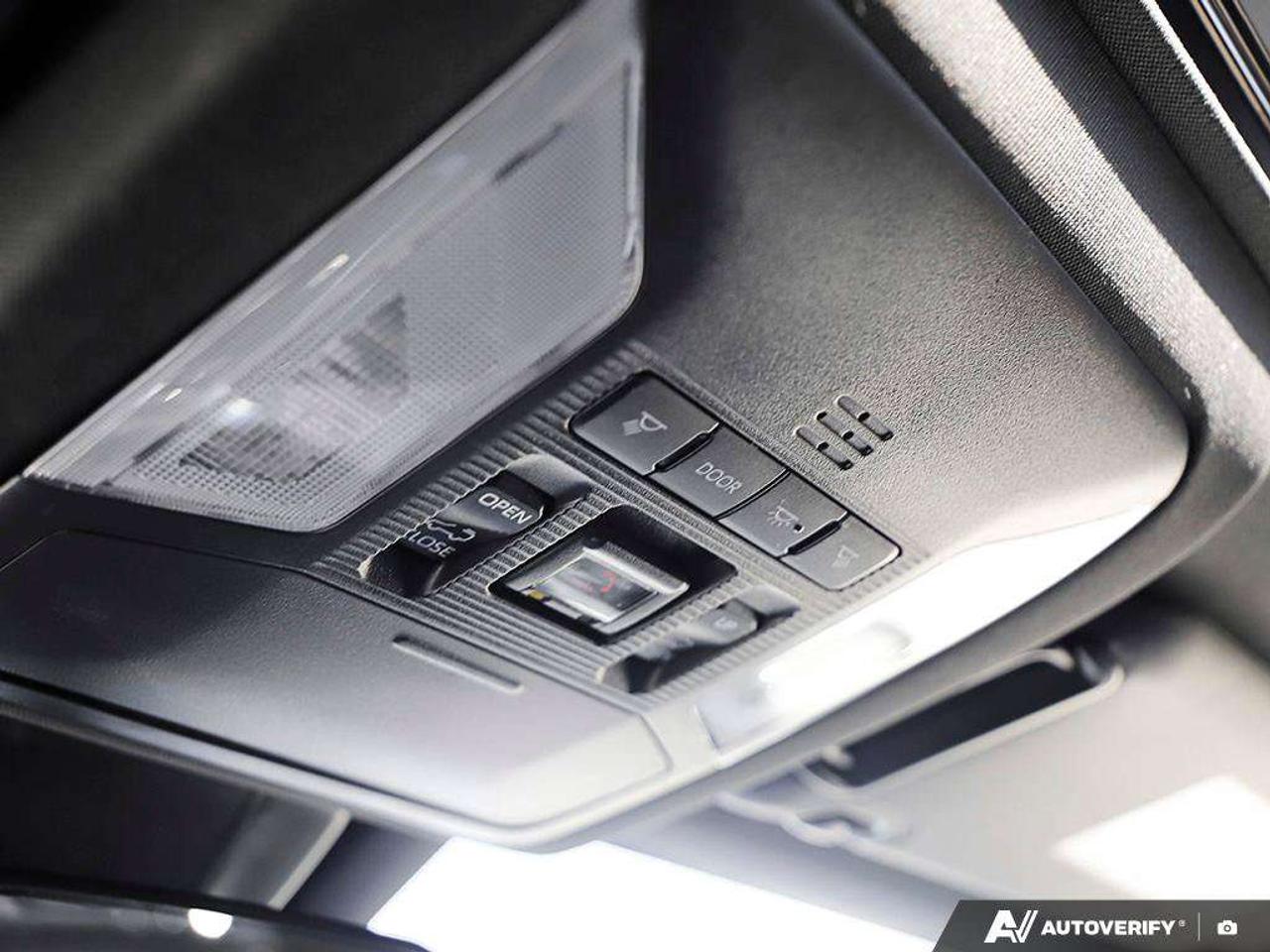 2023 Toyota RAV4 Hybrid SEHYBRID, SUNROOF, HTD SEATS, ADAPTIVE CRUISE, CARPLAY Photo