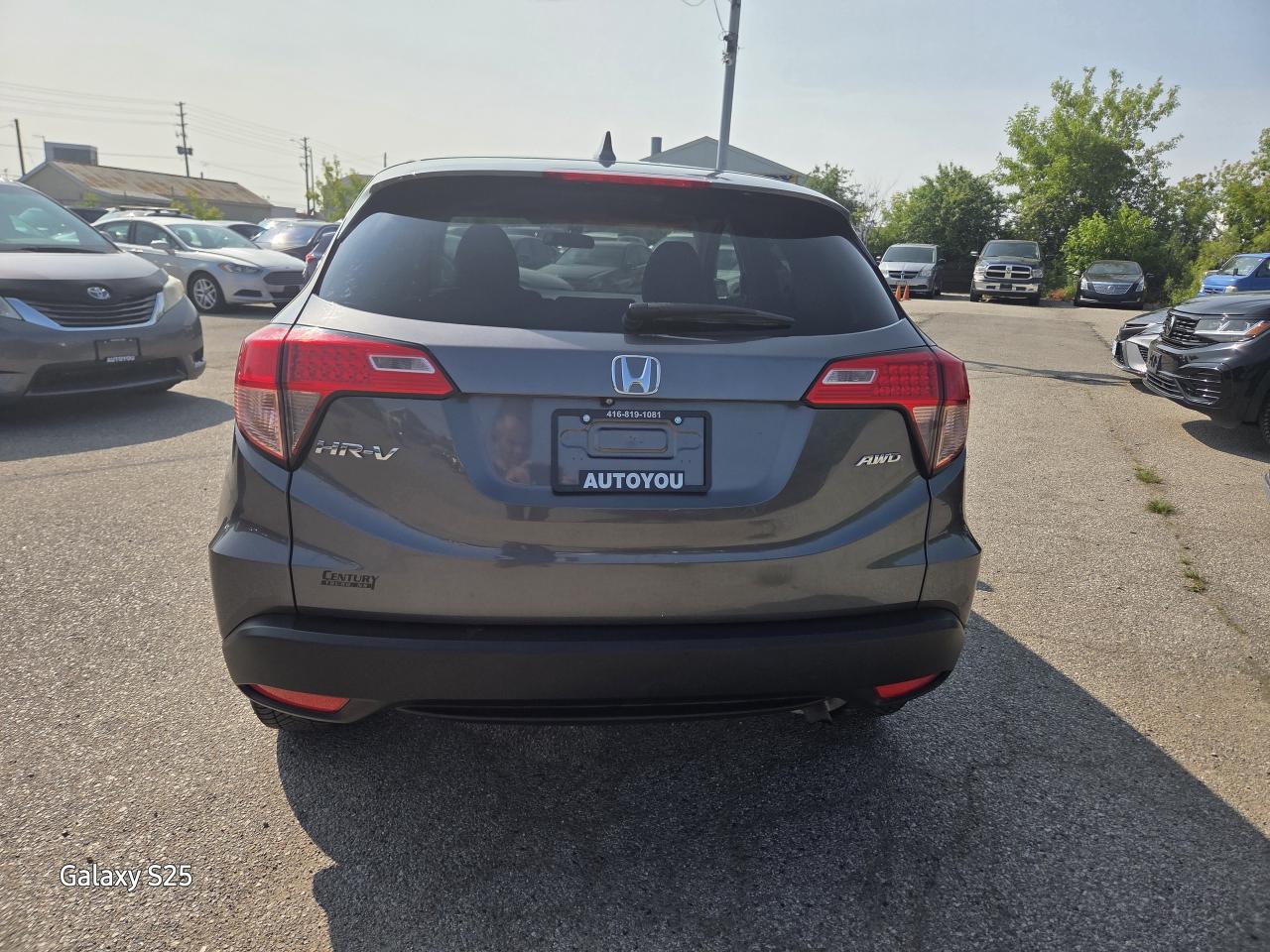 2016 Honda HR-V EX ROOF ALLOYS REAR VIEW CAMERA $16,888.00 Photo