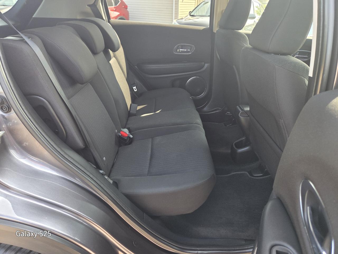 2016 Honda HR-V EX ROOF ALLOYS REAR VIEW CAMERA $16,888.00 Photo