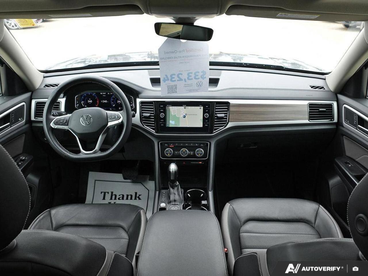 2021 Volkswagen Atlas ExeclineV6, HEATED / COOLED SEATS, SUNROOF, POWER Photo