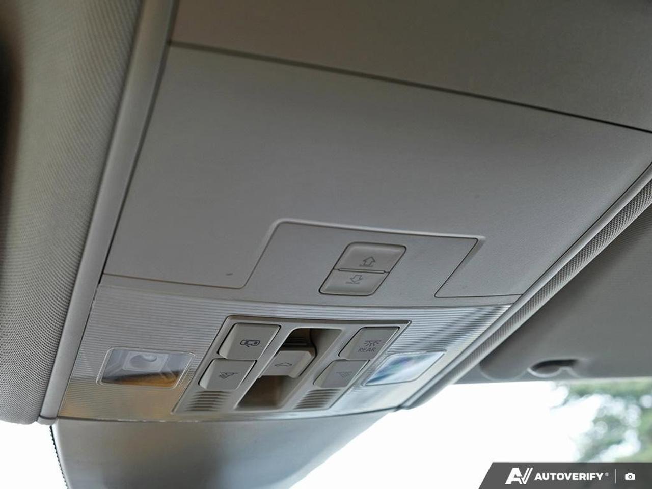 2021 Volkswagen Atlas ExeclineV6, HEATED / COOLED SEATS, SUNROOF, POWER Photo