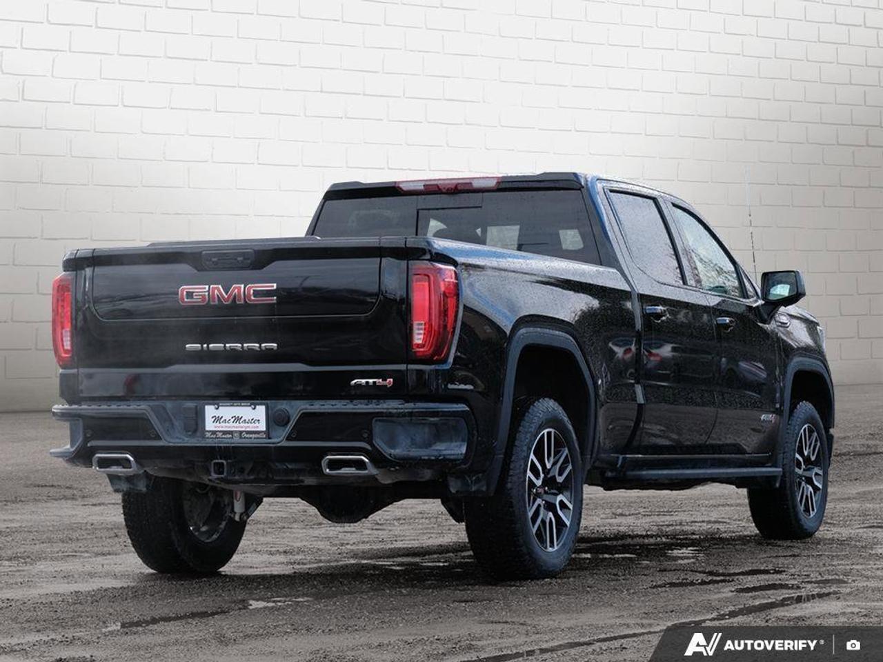 2025 GMC Sierra 1500 AT4AT4 PREMIUM, DURAMAX, CREW, 4X4, LOADED, 1-OWNE Photo