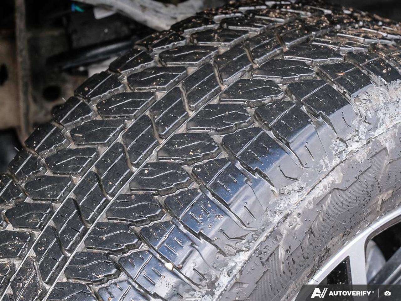 2025 GMC Sierra 1500 AT4AT4 PREMIUM, DURAMAX, CREW, 4X4, LOADED, 1-OWNE Photo