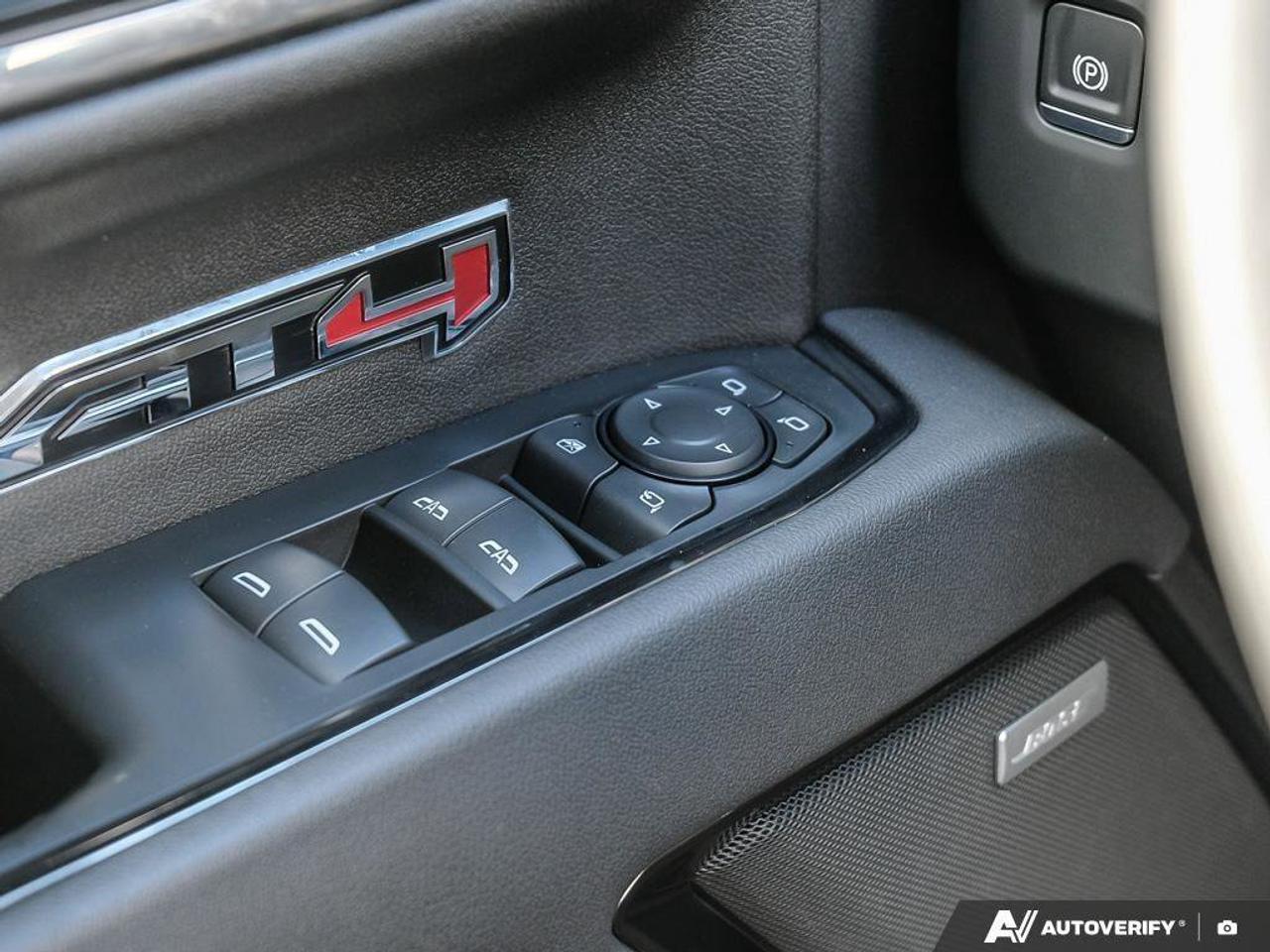 2025 GMC Sierra 1500 AT4AT4 PREMIUM, DURAMAX, CREW, 4X4, LOADED, 1-OWNE Photo