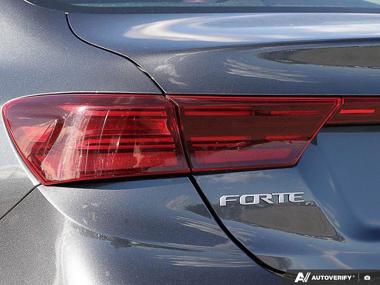 2022 Kia Forte EX PremiumEX PREMIUM, IVT, SEDAN, HEATED CLOTH, RO Photo