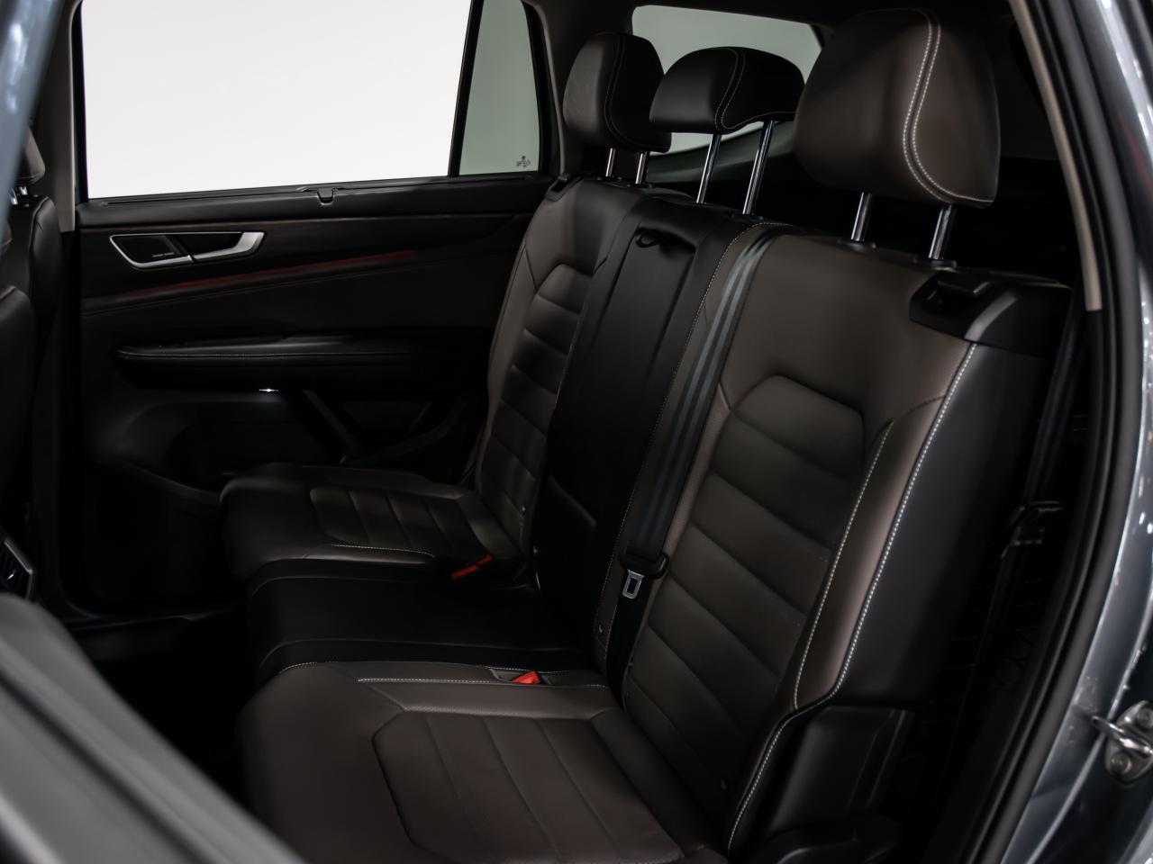 2024 Volkswagen Atlas HIGHLINE 2.0 TSI 4MOTION 7 PASSENGER NAVI REAR CAM Photo