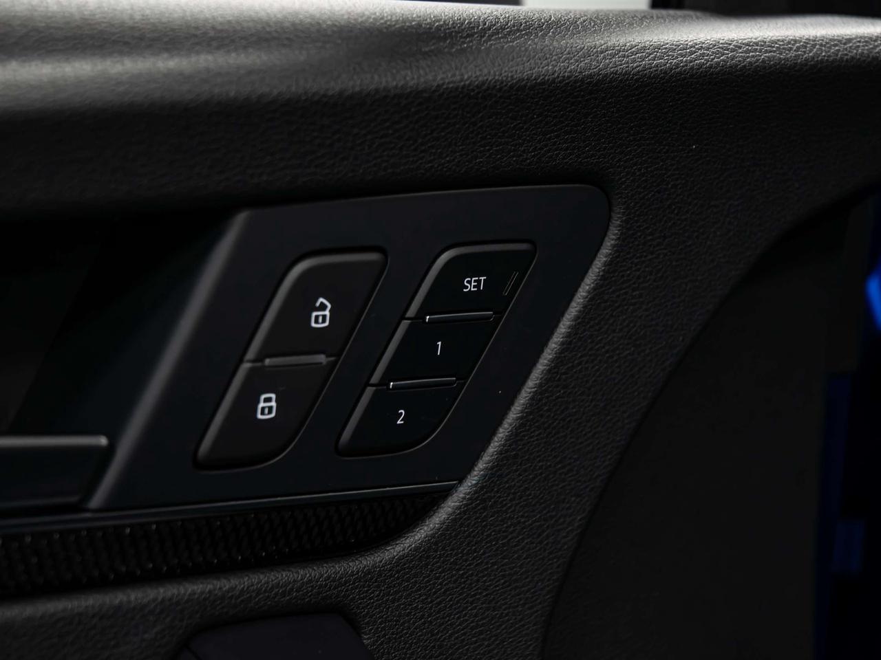 2022 Audi SQ5 ACCIDENT FREE,TECHNIK, S LINE, QUATTRO BLIND SPOTS Photo