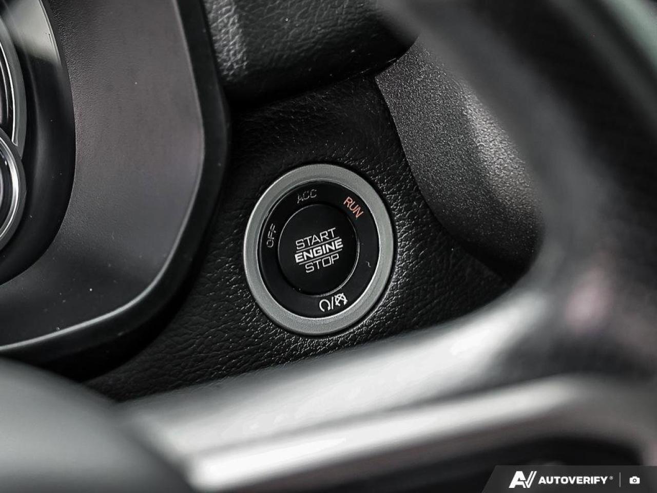 2020 RAM 1500 TradesmanSXT, QUAD, HEMI, 4X4, REMOTE START, ALLOY Photo