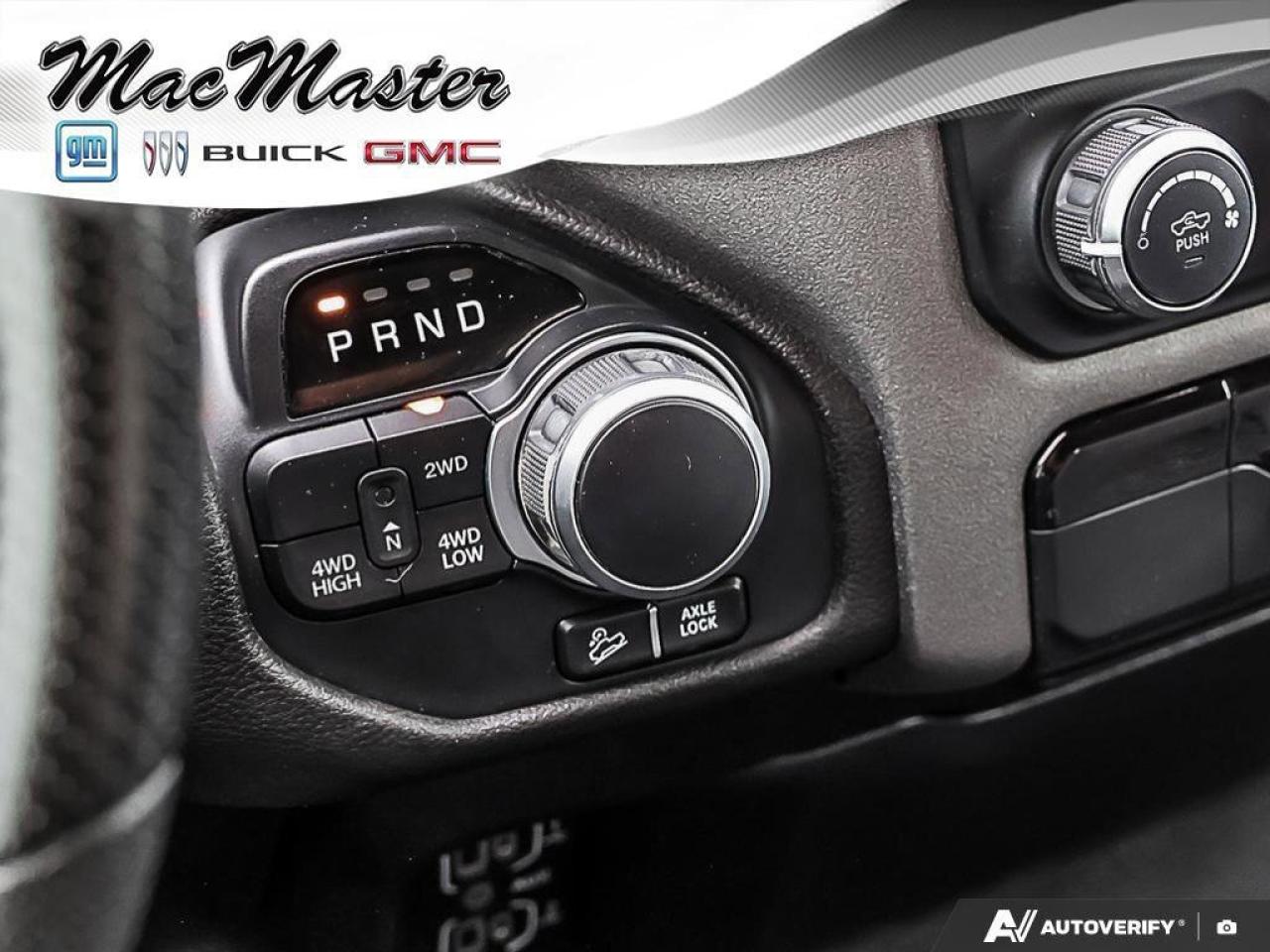 2020 RAM 1500 TradesmanSXT, QUAD, HEMI, 4X4, REMOTE START, ALLOY Photo