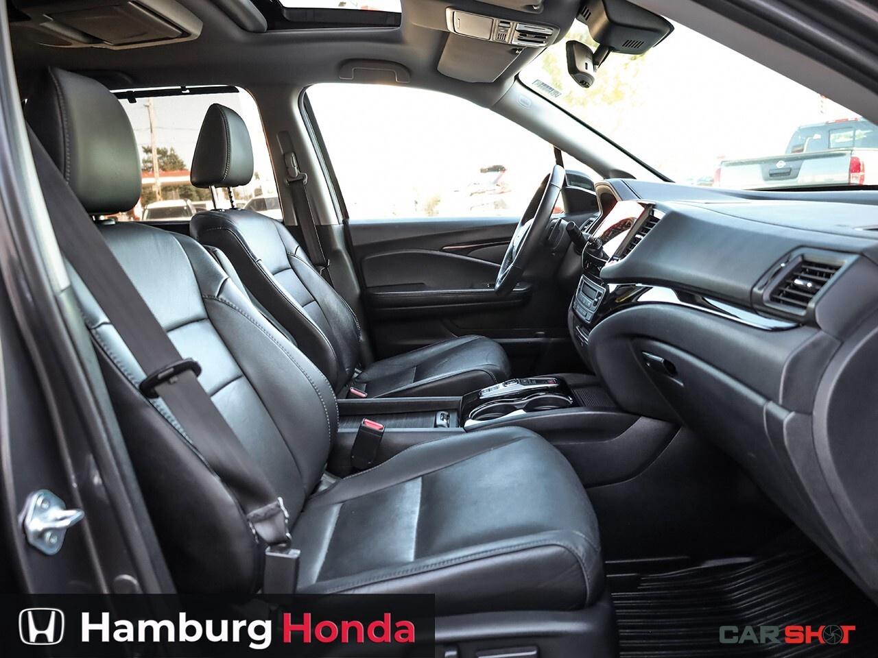 2022 Honda Pilot 8 Passenger Photo