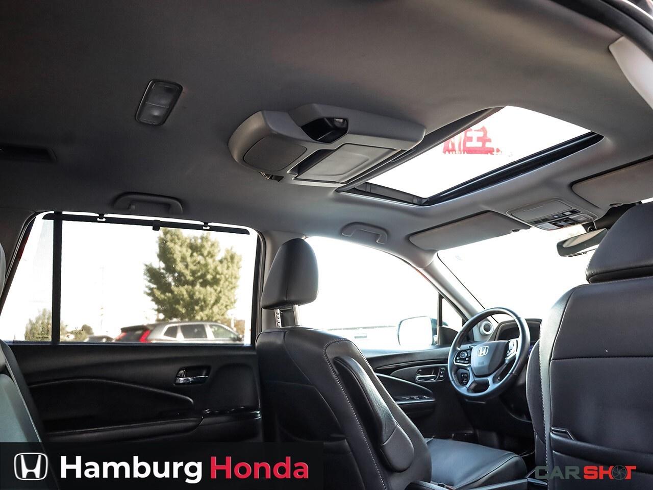 2022 Honda Pilot 8 Passenger Photo