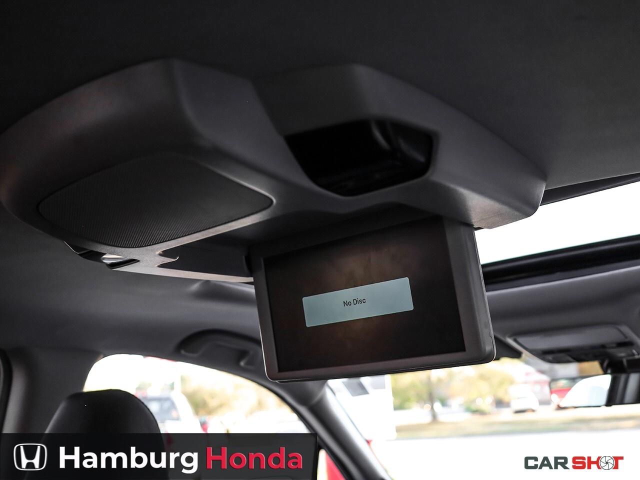 2022 Honda Pilot 8 Passenger Photo