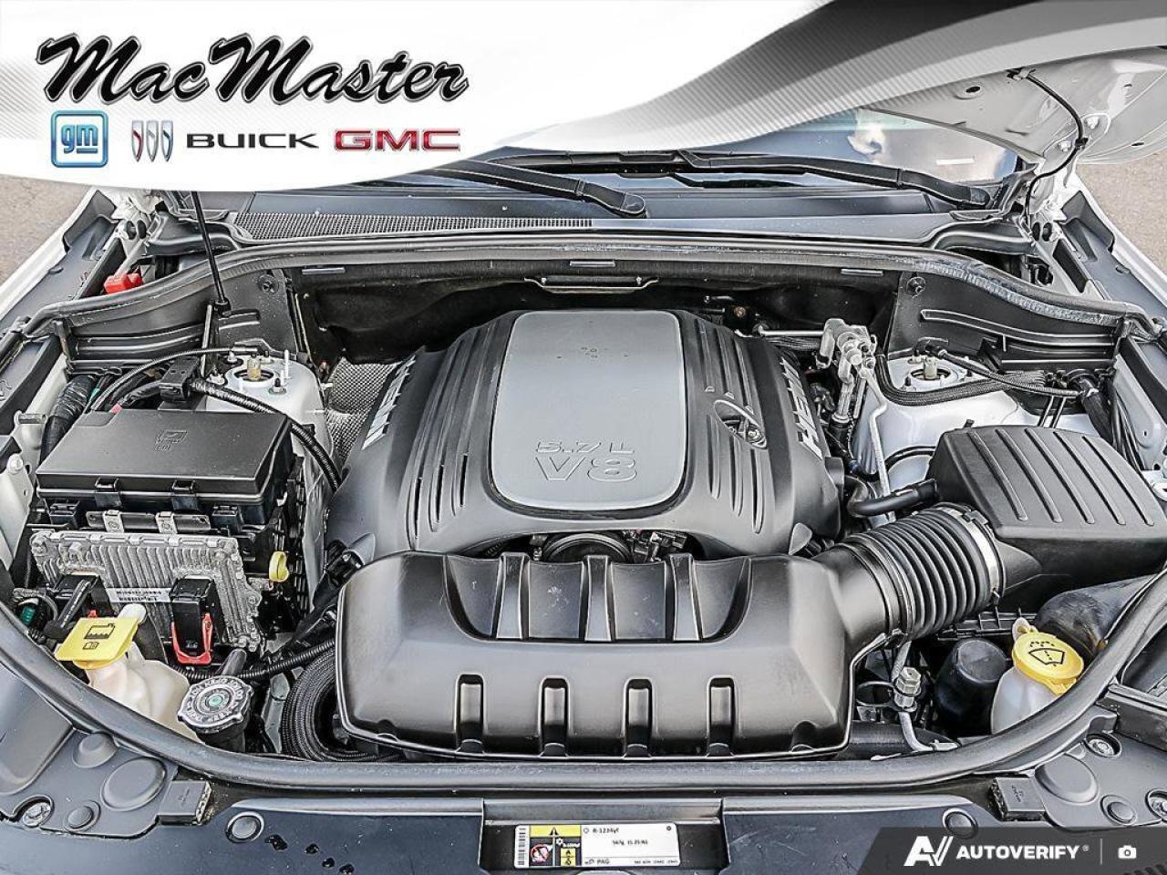 2018 Jeep Grand Cherokee OverlandOVERLAND, HEMI, 4X4, NAV, ROOF, HTD/COOL! Photo