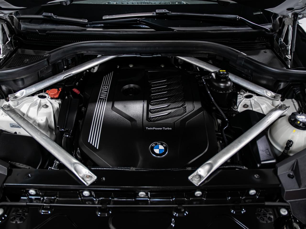 2019 BMW X5 xDrive40i HEADS UP BLIND SPOTS NAVI REAR CAMERA Photo