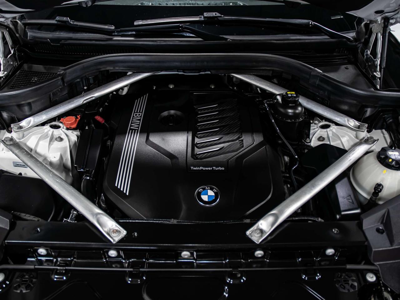 2019 BMW X5 xDrive40i HEADS UP BLIND SPOTS NAVI REAR CAMERA Photo