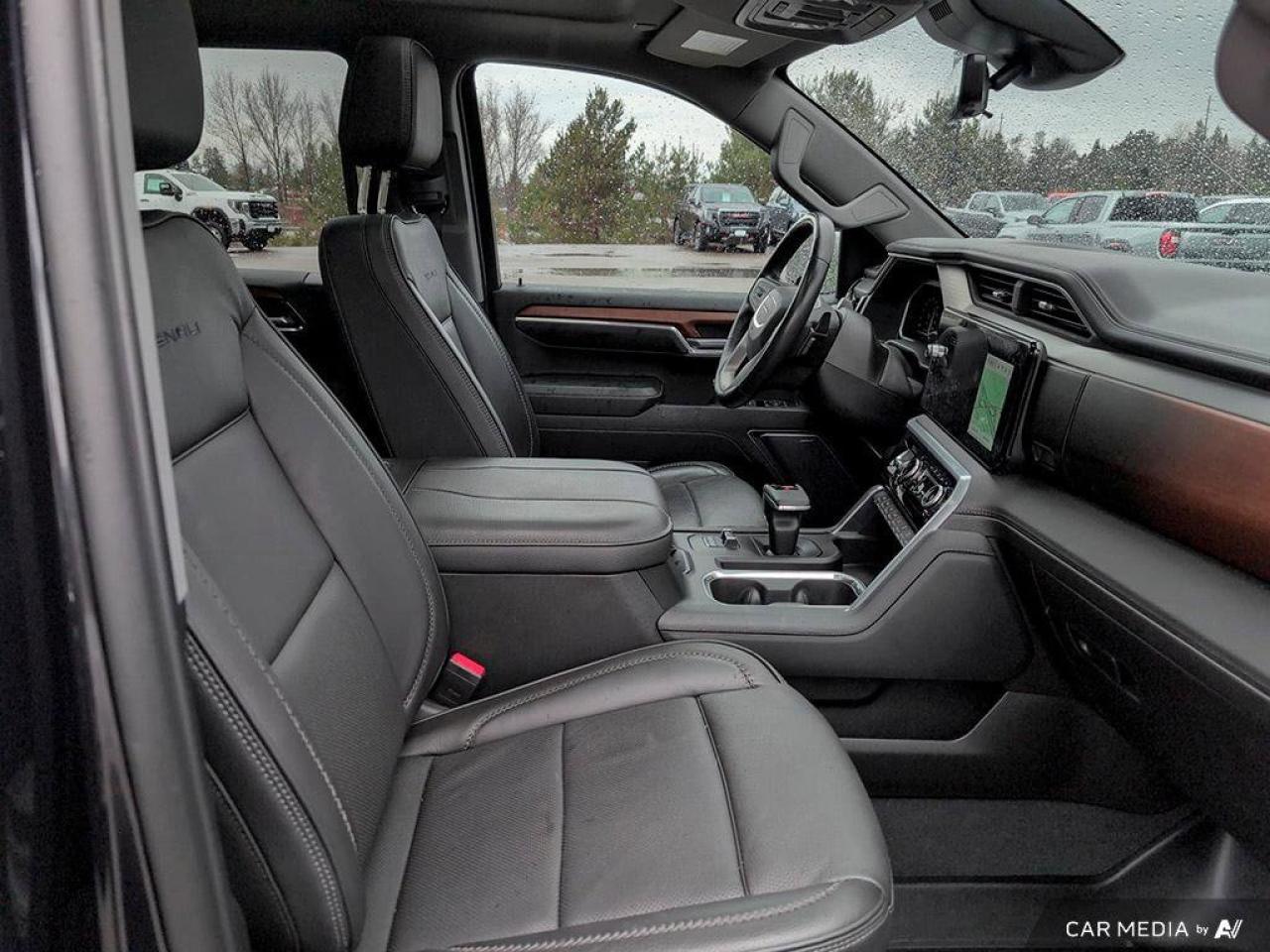 2023 GMC Sierra 1500 DenaliDenali   One Owner   Trailer Brake Controlle Photo