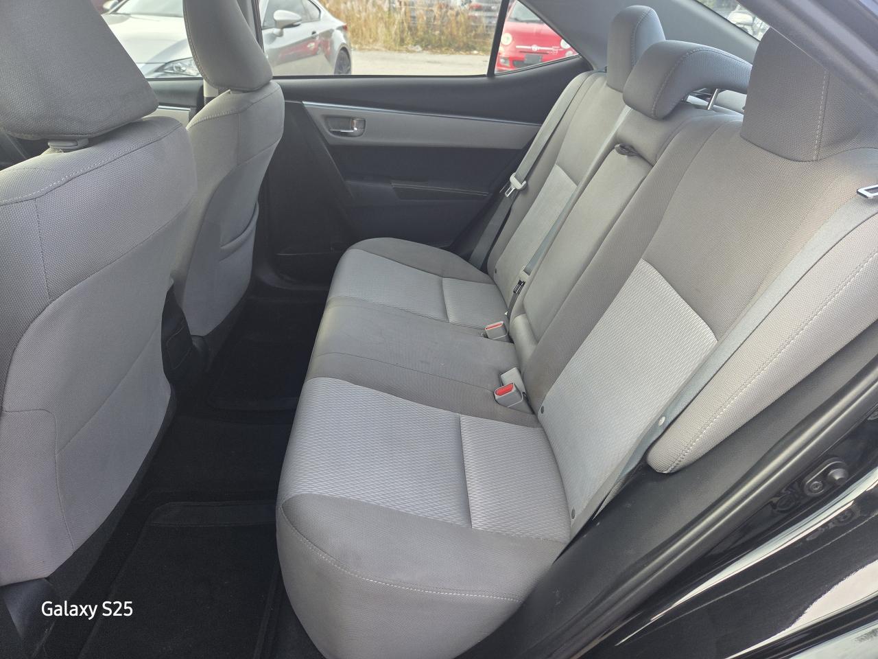 2016 Toyota Corolla LE AUTO AIR BLUE TOOTH REAR VIEW CAMERA $ 12,988.0 Photo