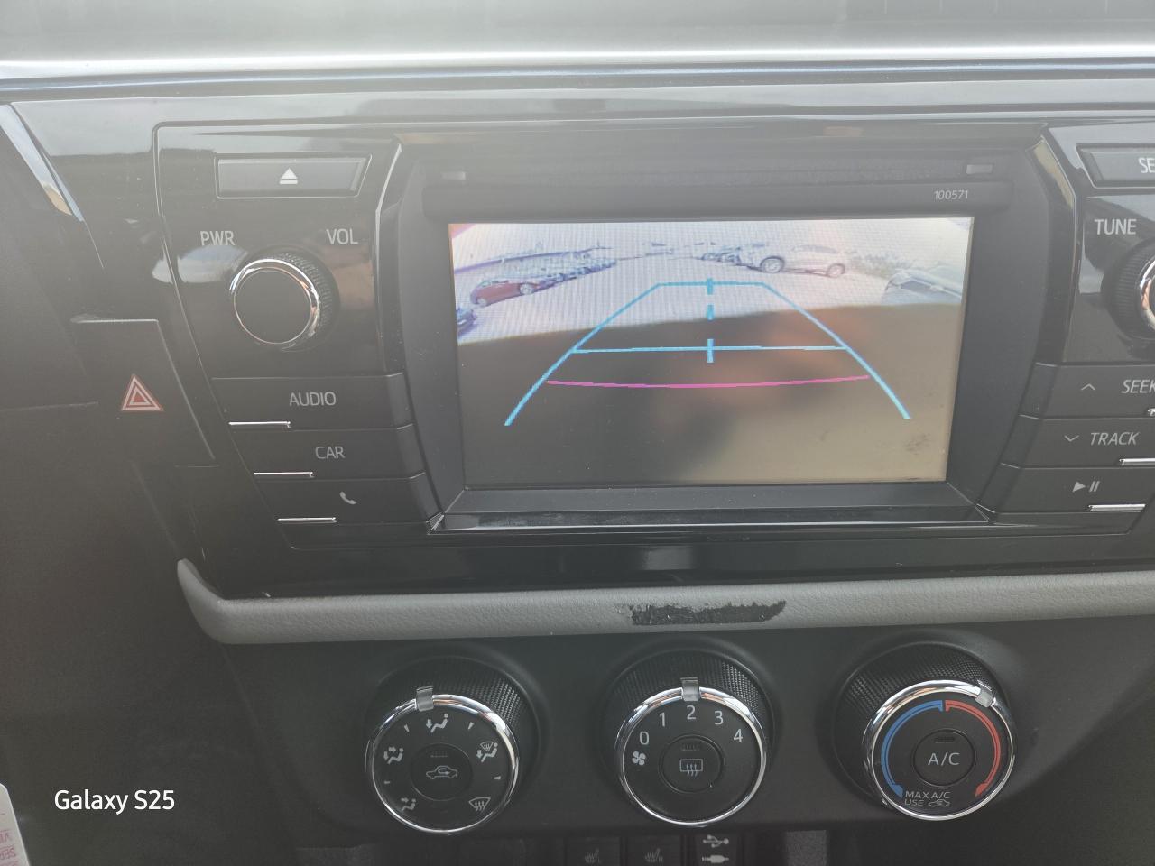 2016 Toyota Corolla LE AUTO AIR BLUE TOOTH REAR VIEW CAMERA $ 12,988.0 Photo