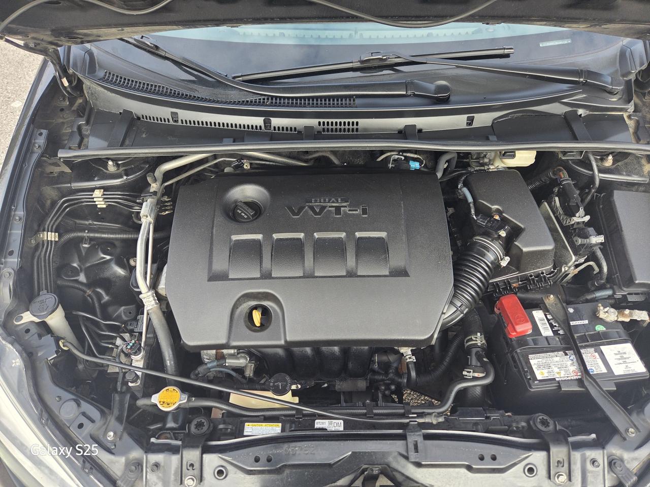 2016 Toyota Corolla LE AUTO AIR BLUE TOOTH REAR VIEW CAMERA $ 12,988.0 Photo