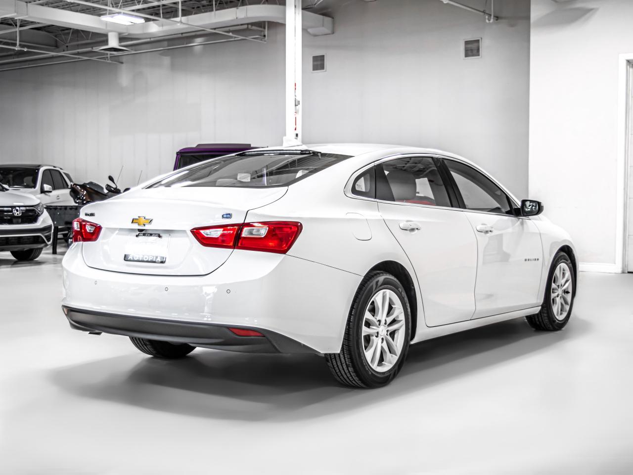 2019 Chevrolet Malibu HYBRID REAR VIEW CAMERA APPLE CARPLAY Photo